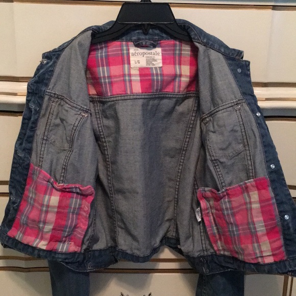 Jean Jacket - Picture 3 of 4